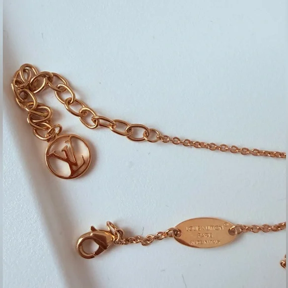 Louis Vuitton Iconic Enamel Rose Gold Necklace (Like-new) - Picture 7 of 11